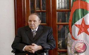 Mantan Presiden Aljazair Bouteflika Wafat di Usia 84