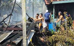 Kebakaran 2 Rumah di Baamang Diduga Akibat Obat Nyamuk