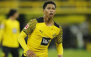 Borussia Dortmund Tertarik Boyong Adik Jude Bellingham