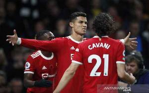 Solskjaer: Ronaldo dan Cavani Bersinar