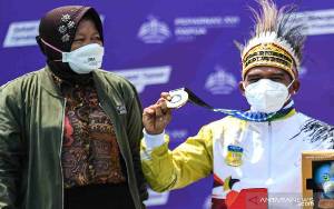 Mensos Risma Janjikan Atlet Apresiasi Bagi Peraih Medali Peparnas Papua