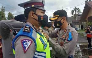 Wakapolres Barito Selatan Pimpin Apel Gelar Pasukan Operasi Zebra Telabang