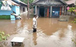 Kelurahan Marang Buka Donasi Bagi Masyarakat Terdampak Banjir