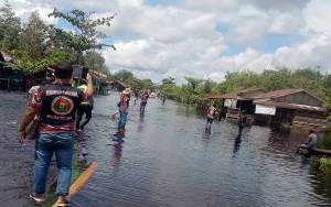 Ormas Perpedayak Pulang Pisau Bantu Korban Banjir