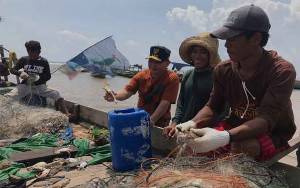 Gubernur Kalteng Ajak Masyarakat Gemar Makan Ikan