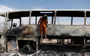 Bandit di Nigeria Bakar Bus, 30 Penumpang Hangus Terbakar