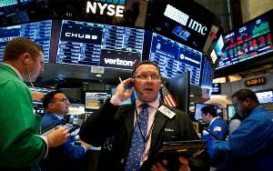 Wall Street Menguat, Indeks S&P 500 Ditutup pada Rekor Tertinggi