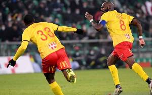 Gol Larut Seko Fofana Menangkan Lens atas Saint-Etienne