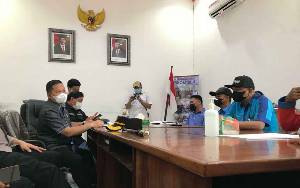 Karyawan PDAM Kapuas Mengadu ke DPRD Pasca Dinon-aktifkan