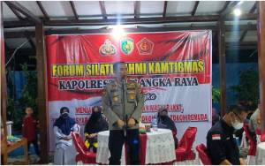 Kapolresta Palangka Raya Jalin Silaturahmi Dengan Komunitas Sopir Truk DTT Cokro Tunggal