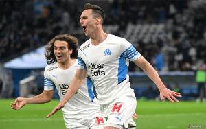 Marseille Cukur Angers dengan Skor 5-2