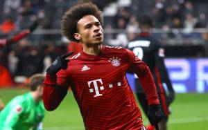 Sane Antar Bayern Tekuk Frankfurt untuk Cengkeram Puncak Klasemen
