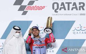 Bastianini Dedikasikan Kemenangan Bersejarah di Qatar untuk Fausto