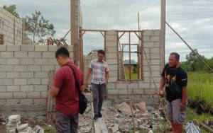 Bangunan Rumah Warga Jalan Mahir Mahar 7 Dirusak Orang tak Dikenal