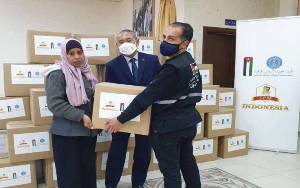 KBRI Salurkan Sumbangan Donatur Indonesia ke Pengungsi Palestina