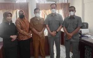 SK Belum Diterbitkan, Guru Kontrak di Palangka Raya Mengadu ke DPRD