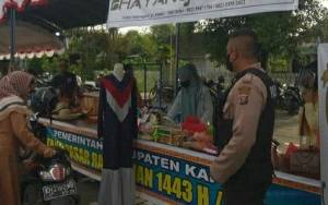 Polisi Lakukan Pengamanan di Pasar Ramadan