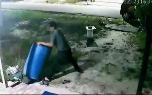 Pencuri Bermobil Gasak Drum Plastik Milik Warga di Sampit