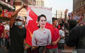 Pengadilan Myanmar Hukum Suu Kyi 5 Tahun Penjara karena Korupsi