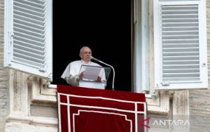 Paus Fransiskus Bela Kebebasan Pers, Hormati Wartawan yang Gugur