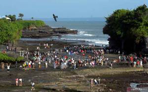 Kapolri: 435 Ribu Lebih Orang Masuk ke Bali Sejak Libur Lebaran 2022