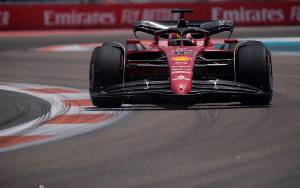 Leclerc Rebut Pole GP Miami, Ferrari Amankan Start Baris Terdepan