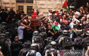 Polisi Israel Pukuli Pelayat Pemakaman Jurnalis Al Jazeera