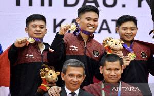 Tim Karate Kata Beregu Putra Sumbang Emas SEA Games