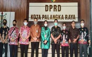 Sekretariat DPRD Kapuas Gali Referensi Keberadaan Tenaga Ahli ke DPRD Palangka Raya