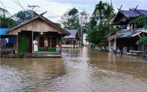 Debit Air di Desa Tumbang Mujam Mulai Naik, Warga Siaga Banjir