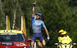 Houle Juarai Etape 16 Tour de France, Jersey Kuning Masih Vingegaard