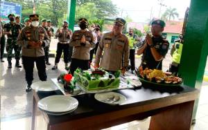 HUT Ke-64 Kodam XII/ Tanjung Pura,Kapolres Berikan Kejutan untuk Dandim 1013 Muara Teweh