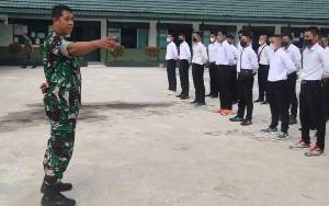 Kodim 1011 Kuala Kapuas Berangkatkan Calon Peserta Seleksi Bintara PK TNI AD