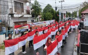 Dukung Gerakan Pembagian Satu Juta Bendera Merah Putih di Palangka Raya