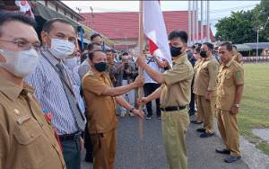 Pemkab Barito Timur Ambil Bagian Dalam Gerakan Pembagian 10 Juta Bendera Merah Putih