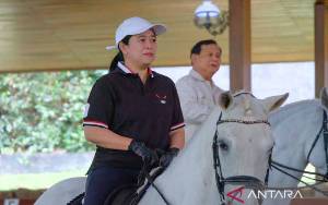 Ketua DPR Diajak Berkuda oleh Prabowo saat Berkunjung ke Hambalang