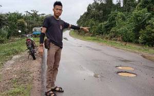 Sempat Tergenang, Kini Jalan Poros Desa Bangkal Aman Dilewati