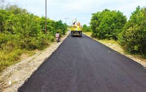 PUPR Kobar Tingkatkan Kualitas Jalan Pesisir 5,715 Km