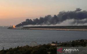 Jembatan Penghubung Krimea-Rusia Terbakar