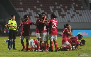 Timnas Putri Indonesia Taklukkan Singapura 2-1 pada Laga FIFA