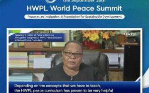 Pemimpin Global Sektor Publik dan Swasta Serukan Perdamaian sebagai Institusi
