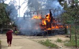 Kebakaran Hanguskan Satu Rumah Warga di Desa Jakatan Masaha