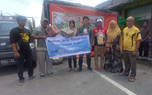 Borneonews-Palangka Post Salurkan Logistik ke Dapur Umum di Kelurahan Mendawai