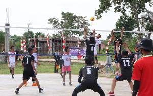 Tim Bhayangkara Polres Seruyan Ikuti Turnamen Bola Voli Politeknik