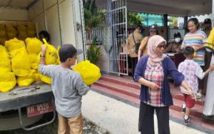 10.000 Paket Sembako Murah Disediakan hingga Desember di Palangka Raya