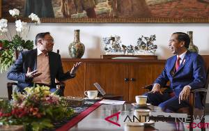Presiden Jokowi Beri Selamat kepada Anwar Ibrahim sebagai PM Malaysia