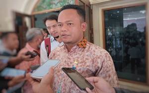 Ketua DPRD Barito Timur Imbau Masyarakat Taat Aturan Berlalu Lintas di Jalan