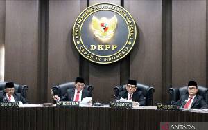 DKPP Periksa KPU dan Bawaslu RI soal Kasus Pendaftaran PKR