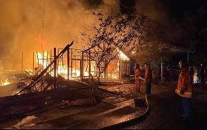 Ini Penyebab Kebakaran yang Hanguskan Lima Rumah di Sampit