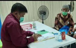 Calon Jemaah Haji Lansia di Kapuas Periksa Kesehatan